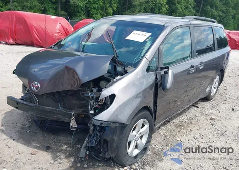 2011 Toyota Sienna Le V6 из США, поврежденный, VIN 5TDKK3DC4BS116651